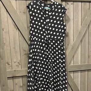 Anne Klein Gray and White Polka Dot Dress
